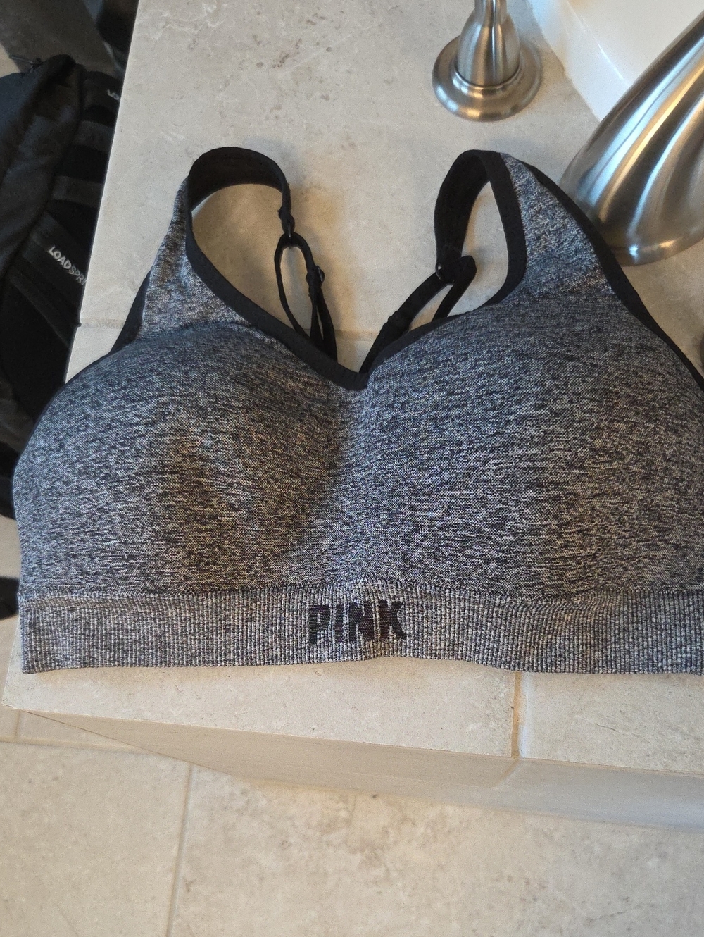 PINK Victoria's Secret Gray Heather Seamless Sports Bra